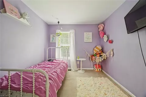 Bedroom - 108 Montrose Dr, Hampton, VA 23666 photo 3 of 7