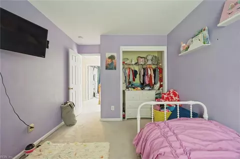Bedroom - 108 Montrose Dr, Hampton, VA 23666 photo 2 of 7