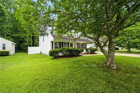 Exterior - 108 Montrose Dr, Hampton, VA 23666 photo 2 of 8