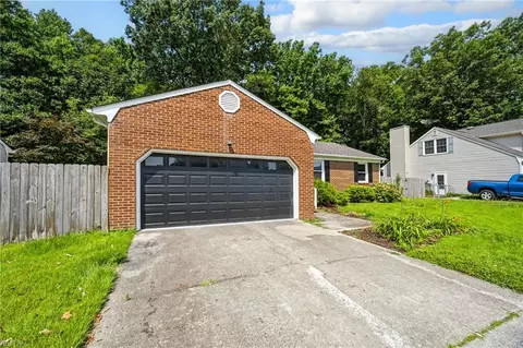 Exterior - 531 Dafia Dr, Hampton, VA 23666 photo 7 of 8