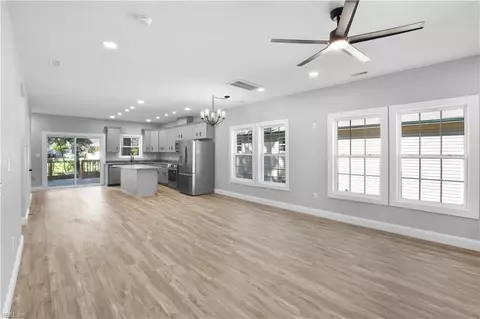 5041 Queen St, Chesapeake, VA 23321 photo 14