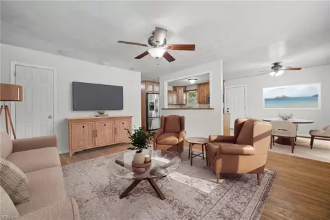 Living - 312 S Curry St, Hampton, VA 23663 photo 3 of 3