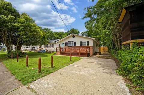 Other - 312 S Curry St, Hampton, VA 23663 photo 9 of 10