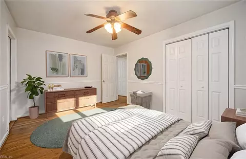 Bedroom - 312 S Curry St, Hampton, VA 23663 photo 4 of 5
