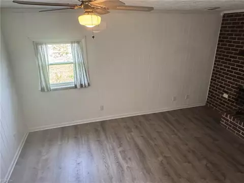 Living - 470 Gretna Ct, Hampton, VA 23669 photo 2 of 2