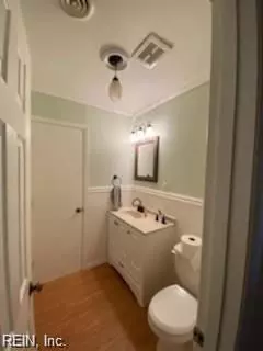 Entry Way - 470 Gretna Ct, Hampton, VA 23669 photo 3 of 4