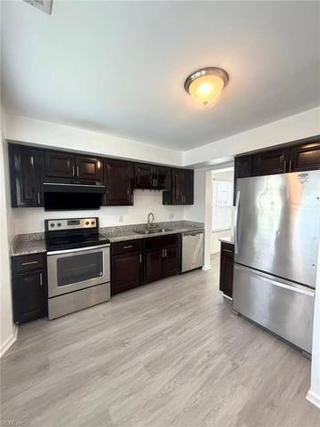 1107 Clear Springs Rd, Virginia Beach, VA 23464