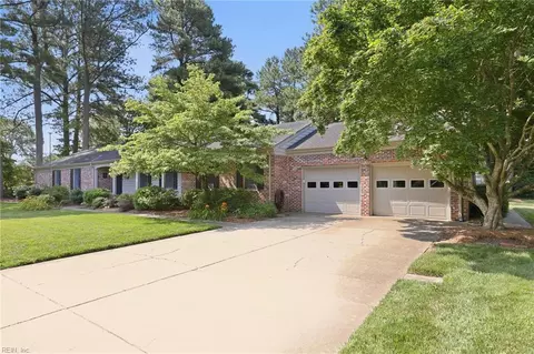 4305 Delray Dr, Virginia Beach, VA 23455