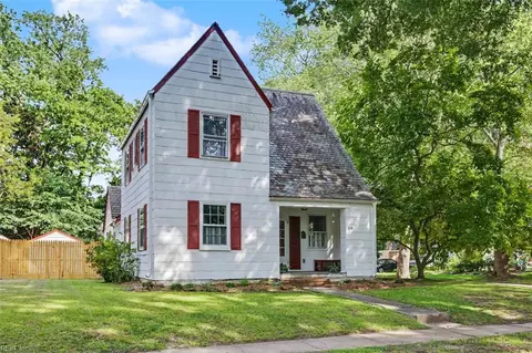58 Hopkins St, Newport News, VA 23601