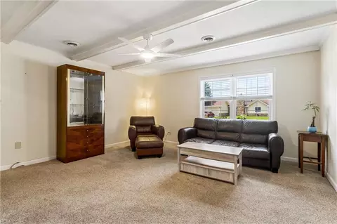 Living - 112 Drummonds Way, Hampton, VA 23669 photo 5 of 6