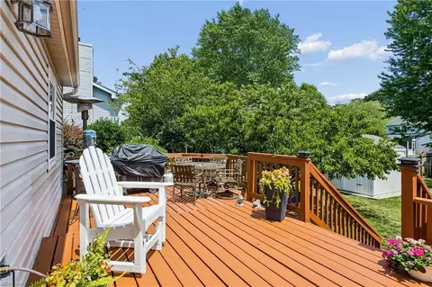 Exterior - 112 Drummonds Way, Hampton, VA 23669 photo 4 of 12