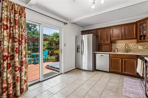 Kitchen - 112 Drummonds Way, Hampton, VA 23669 photo 1 of 2