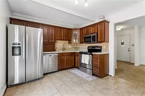 Kitchen - 112 Drummonds Way, Hampton, VA 23669 photo 2 of 2