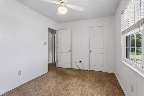 Bedroom - 112 Drummonds Way, Hampton, VA 23669 photo 3 of 8