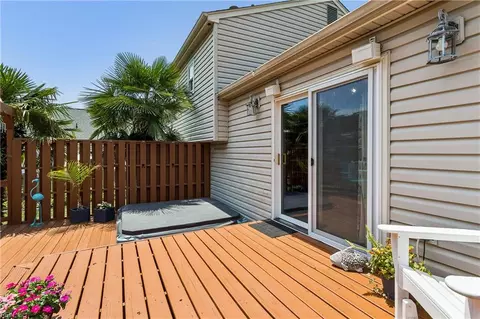 Exterior - 112 Drummonds Way, Hampton, VA 23669 photo 5 of 12