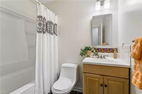 Bath - 112 Drummonds Way, Hampton, VA 23669 photo 1 of 2