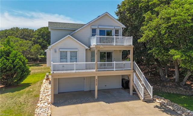 4928 Lunar Dr, Kitty Hawk, NC 27949