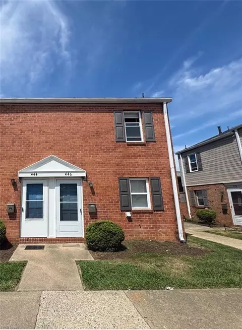 446 Britnie Ct, Newport News, VA 23602