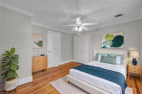 Bedroom - 329 Center St, Hampton, VA 23669 photo 12 of 13