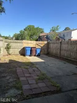 Exterior - 3860 Schooner Trl, Chesapeake, VA 23323 photo 1 of 1