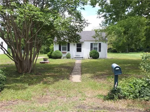 325 Koch Ave, Richmond, VA 23223