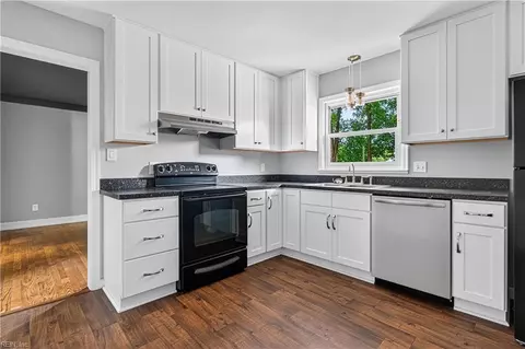 34 Roberta Dr, Hampton, VA 23666 photo 7