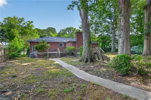 34 Roberta Dr, Hampton, VA 23666 photo 28