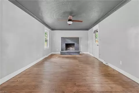34 Roberta Dr, Hampton, VA 23666 photo 11