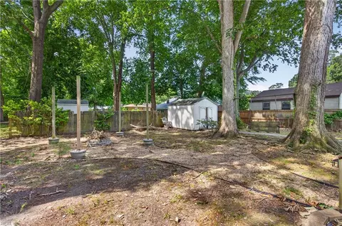 34 Roberta Dr, Hampton, VA 23666 photo 27
