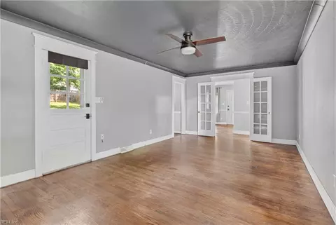 34 Roberta Dr, Hampton, VA 23666 photo 12