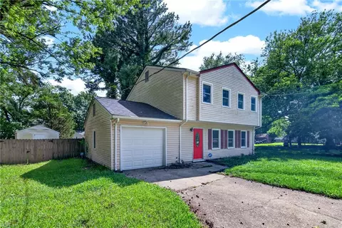 158 Saunders Rd, Hampton, VA 23666