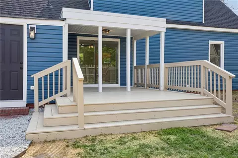 Exterior - 6015 Hampton Blvd, Norfolk, VA 23508 photo 4 of 8