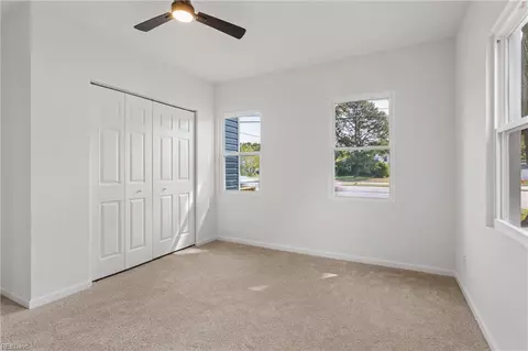 Bedroom - 6015 Hampton Blvd, Norfolk, VA 23508 photo 4 of 14