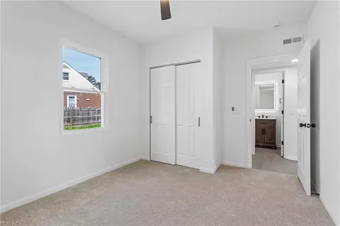 Bedroom - 6015 Hampton Blvd, Norfolk, VA 23508 photo 6 of 14