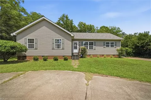 17155 Riddick Rd, Smithfield, VA 23430