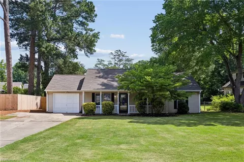 118 Lambert Ln, Newport News, VA 23602