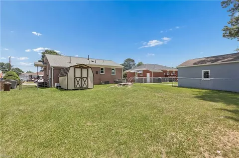 23 Berkley Dr, Hampton, VA 23663 photo 18