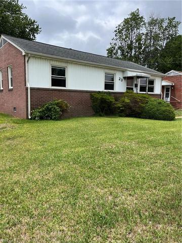 23 Berkley Dr, Hampton, VA 23663