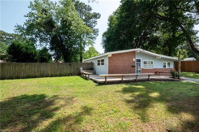 485 Cronin Rd, Virginia Beach, VA 23452