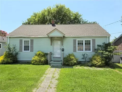 13 N Cypress St, Hampton, VA 23669 photo 1