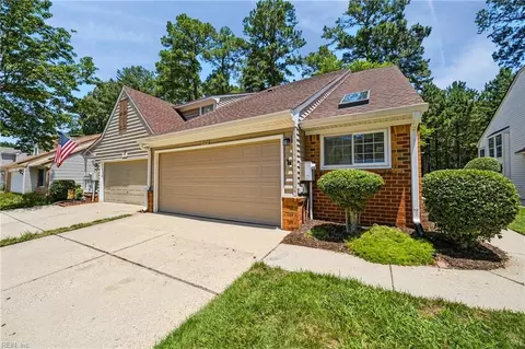 152 Spoon Ct, Yorktown, VA 23693