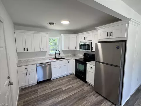 1018 Rowe St, Hampton, VA 23669 photo 7
