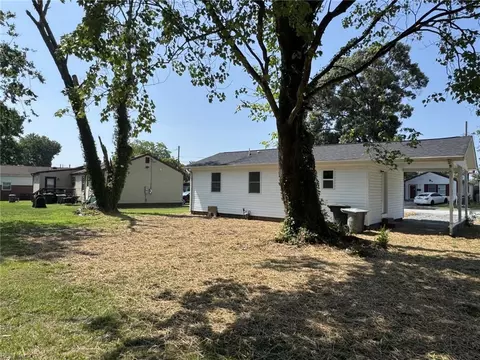 1018 Rowe St, Hampton, VA 23669 photo 20