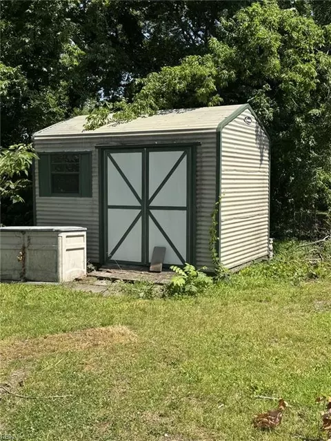 1018 Rowe St, Hampton, VA 23669 photo 21