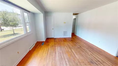 3617 Herbert St, Norfolk, VA 23513 photo 2