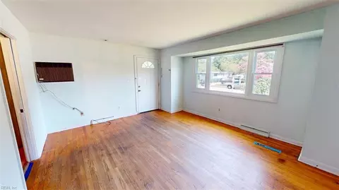 3617 Herbert St, Norfolk, VA 23513 photo 3