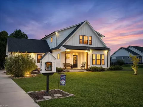 22282 Harvest Dr, Franklin, VA 23851