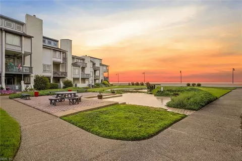 Exterior - 224 N First St, Hampton, VA 23664 photo 3 of 13