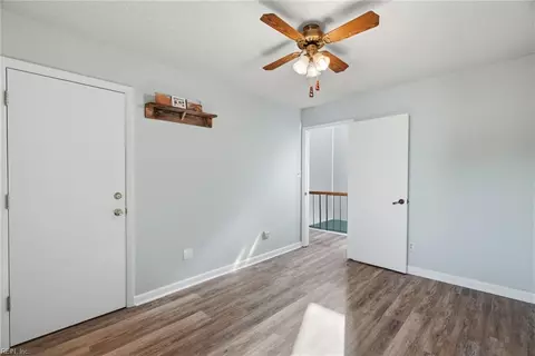 Bedroom - 224 N First St, Hampton, VA 23664 photo 4 of 4