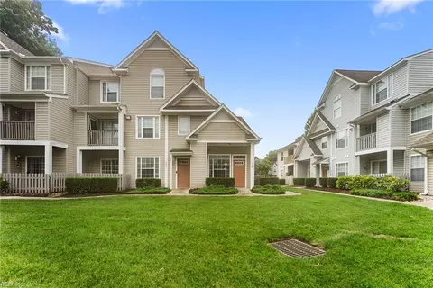 769 Drift Tide Dr, Virginia Beach, VA 23464